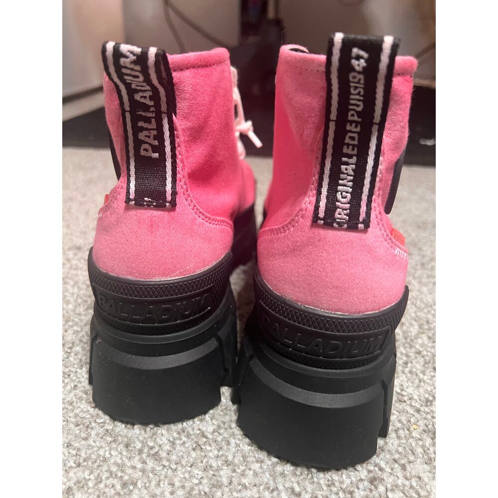 Palladium Revolt Hi Textile Pink Size 8.5 NWOB - Picture 3 of 7